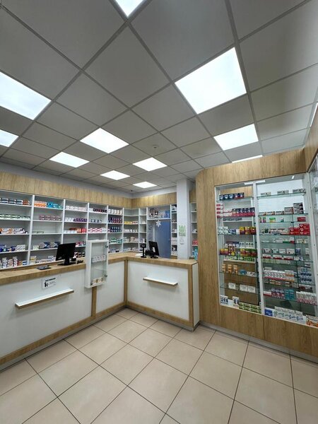 Brancoveanu, Oltenitei stradal, spatiu comercial,